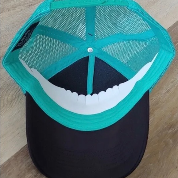 NWT Def Leppard Hysteria Trucker Snapback Cap Hat - Picture 5 of 8